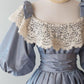 Blaues süßes elegantes Spitzen-Babydoll-Kragen Kurzarm langes Ballkleid Abendkleid nv2825