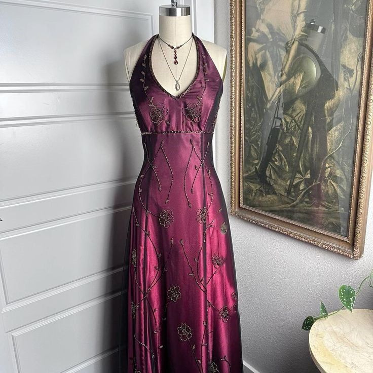 Schwarz/Burgunderrot Vintage-Mode Exquisite Perlenbesatz Elegantes rückenfreies langes Satin-Tüll-Abschlussballkleid Abendkleid Partykleid nv3649