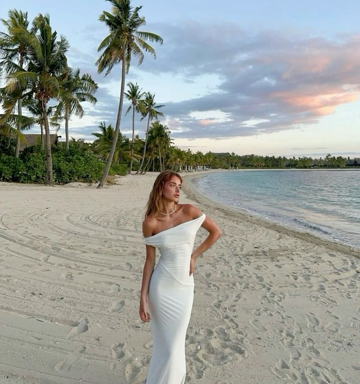 Weißes schlichtes elegantes schulterfreies langes Kleid Ballkleid Urlaubskleid Partykleid nv1829