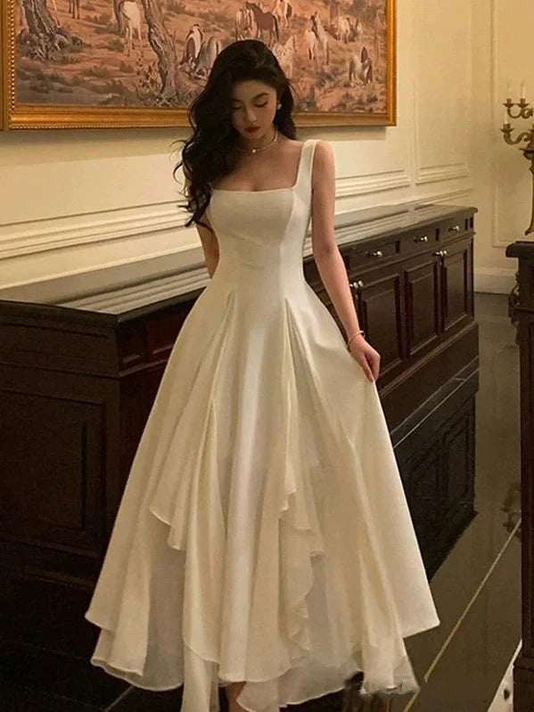 Weißes elegantes unregelmäßiges Saum langes Ballkleid Abendkleid A-Linie quadratischer Ausschnitt Ballkleid Knöchellänge nv2007