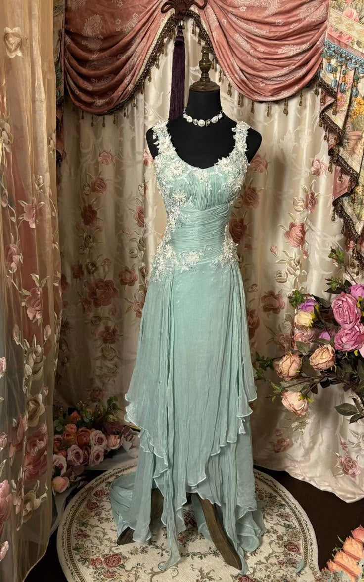 Robe de soirée élégante en tulle et dentelle délicate vert menthe nv4158