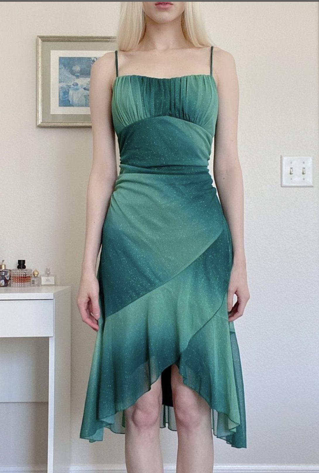 NiceVestidos--Homecoming dress green gradient chiffon spaghetti strap short ruffled prom dress fairy dress NV5704