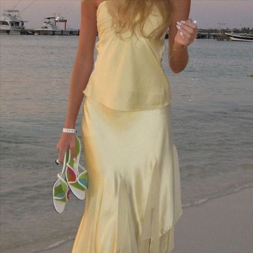 Robe de soirée longue en satin jaune élégante et élégante, deux pièces, tenue de soirée en bord de mer, nv3596