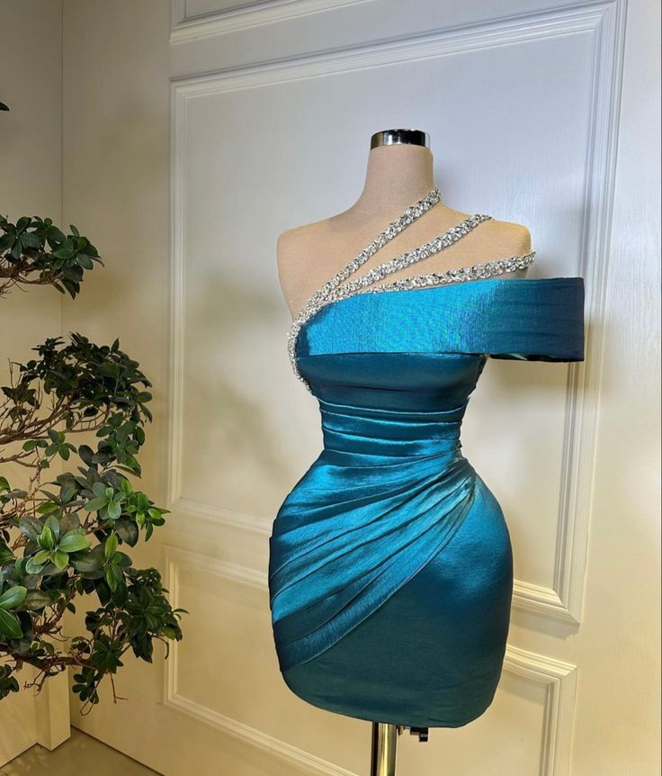 Robe de soirée courte plissée à perles bleues, magnifique et exquise, robe de remise de diplôme, de vacances, d'anniversaire, nv3137
