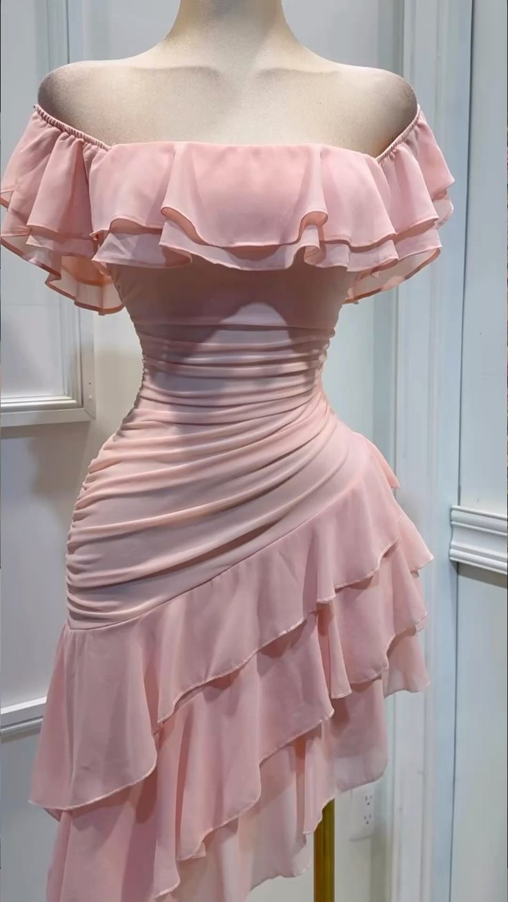 NiceVestidos – königsblaues Minikleid mit gerafften Rüschen NV5747