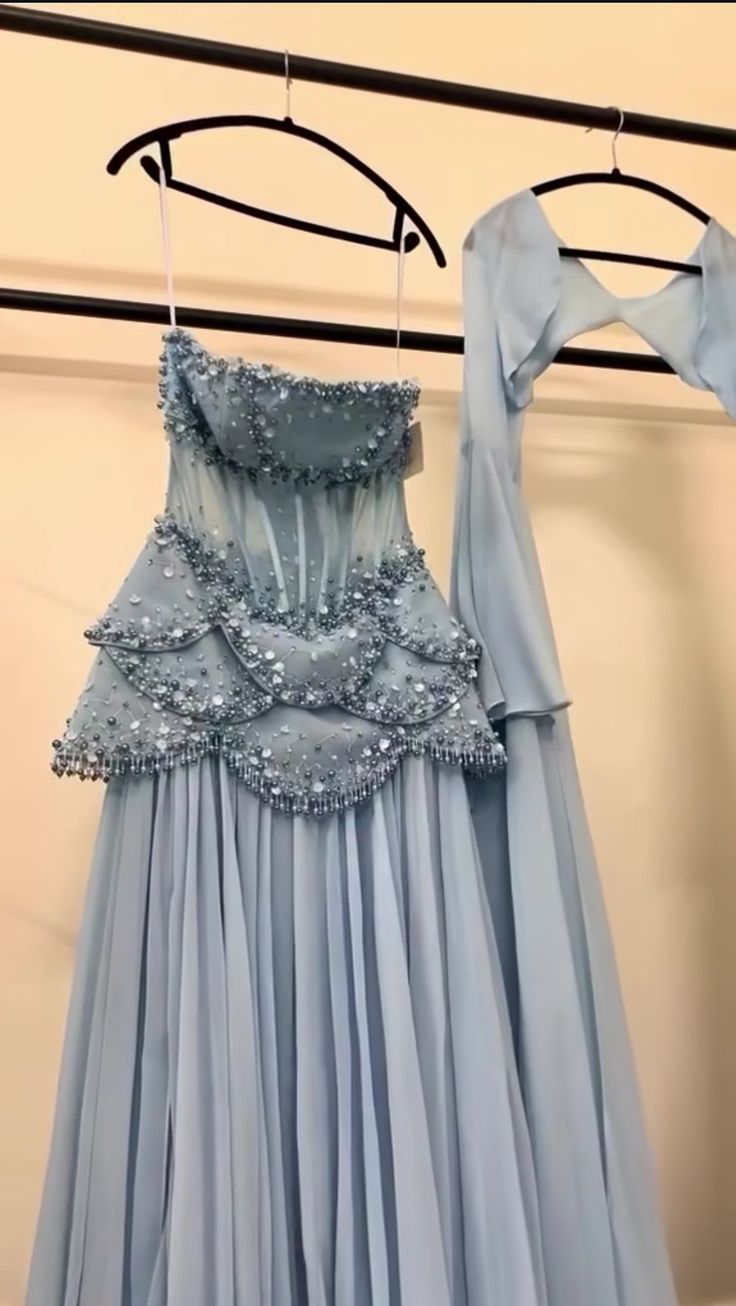 Fairy Luxury Court Style Hellblaues, perlenbesetztes, transparentes Abendkleid mit Schleppe – Hochzeits- und Ballkleid im Ozean-Stil NV6382