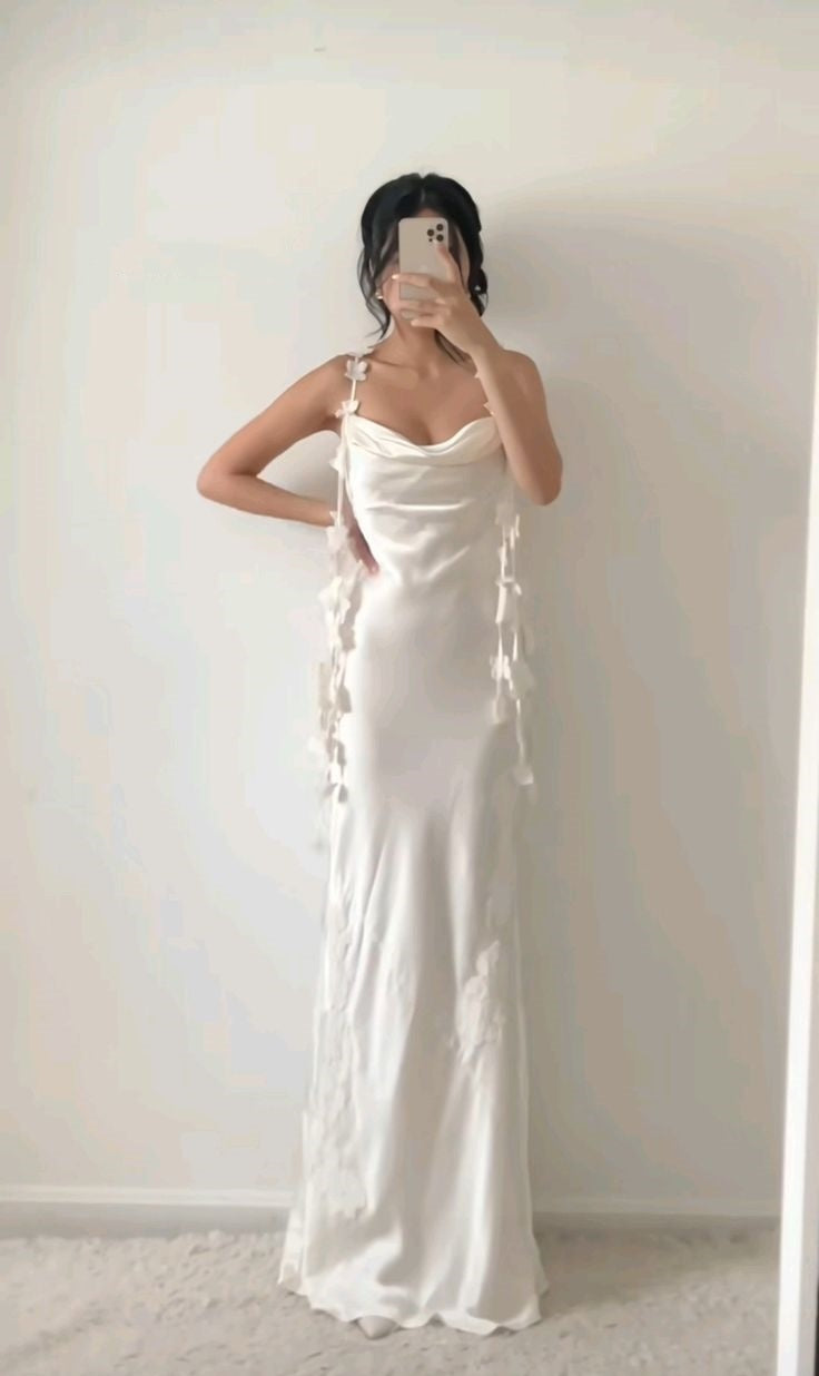 Ivory White Fashion Unique Spaghetti Strap Long satin Ball Gown Evening Dress Party Dress nv3450