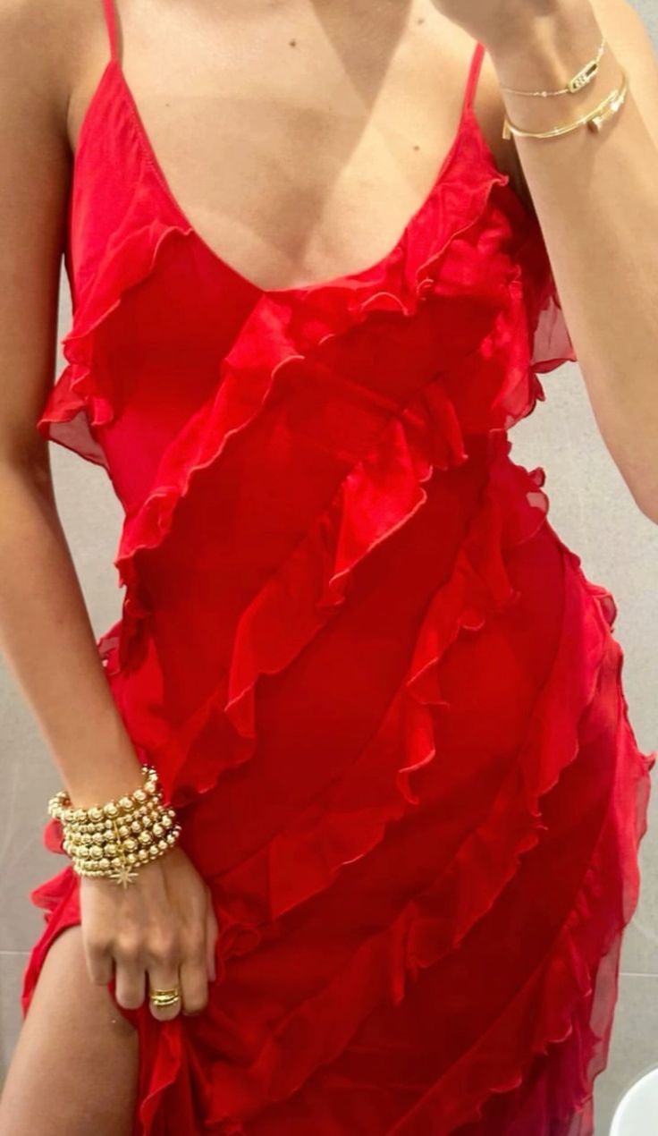 Robe de soirée longue rouge élégante à bretelles spaghetti en mousseline de soie à volants, tenue de bal, de vacances, d'anniversaire, de bal, nv3955