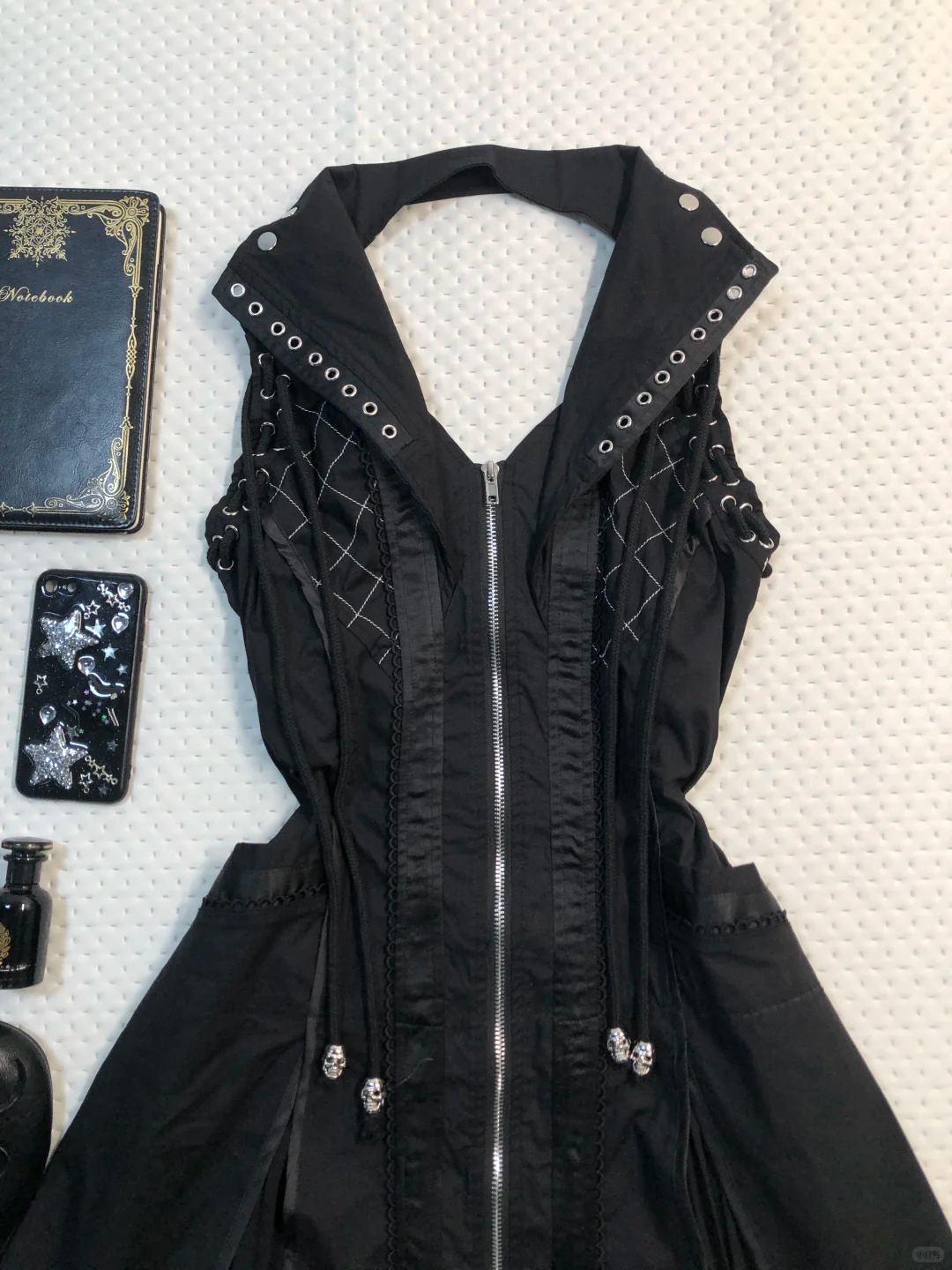 Black Gothic Sleeveless Short Homecoming Dress Halter Collar Lace Up Zipper Punk Cocktail Gown  NV6922