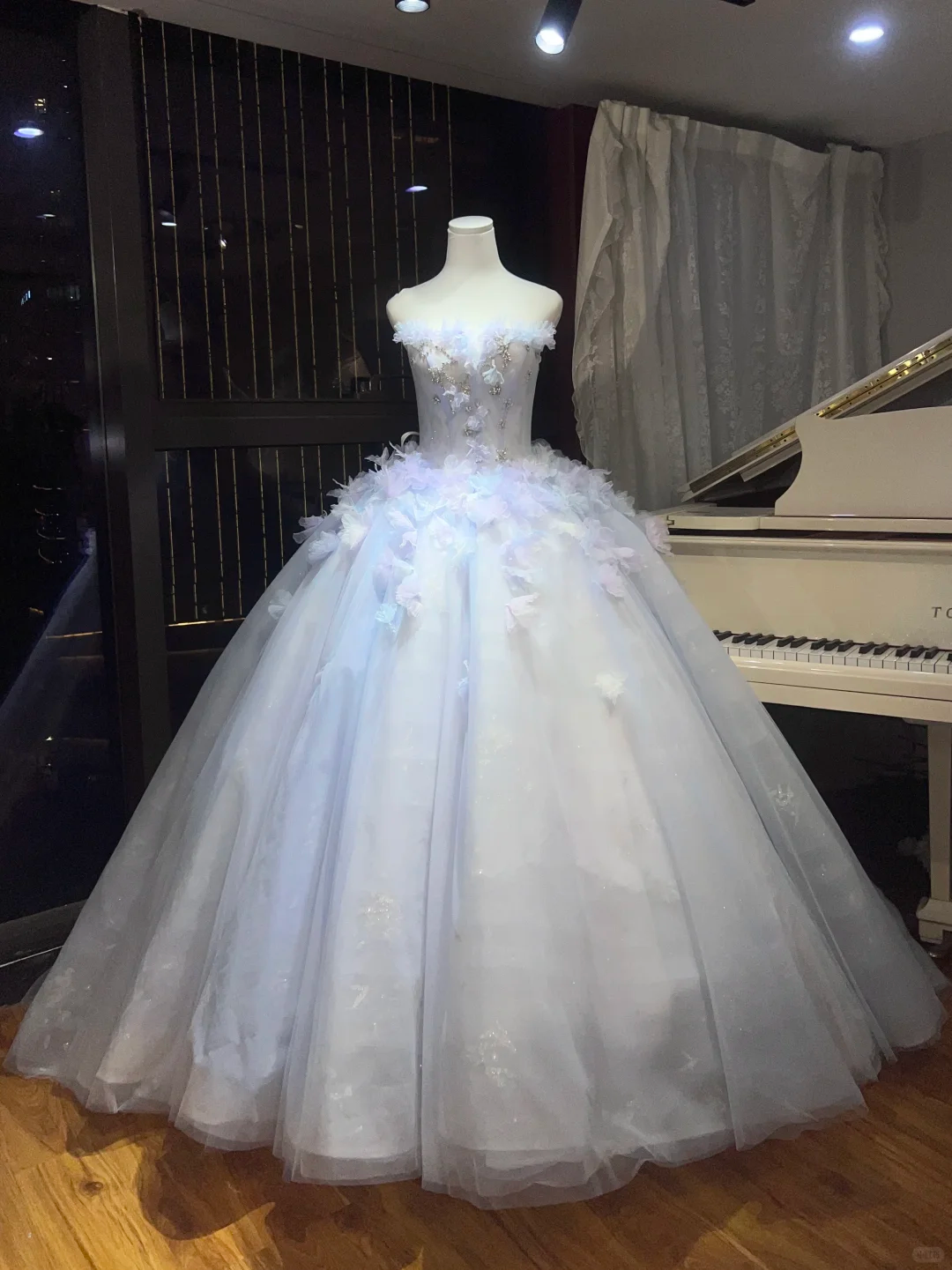 Light Ice Blue 3D Floral Petal Feather Tulle Princess Ball Gown  NV7094