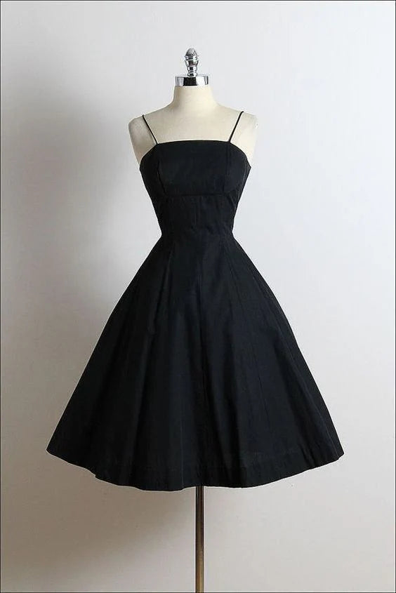 Schwarzes Mini-A-Linien-Abendkleid mit Spaghettiträgern, kurzes Homecoming-Kleid, nv2081