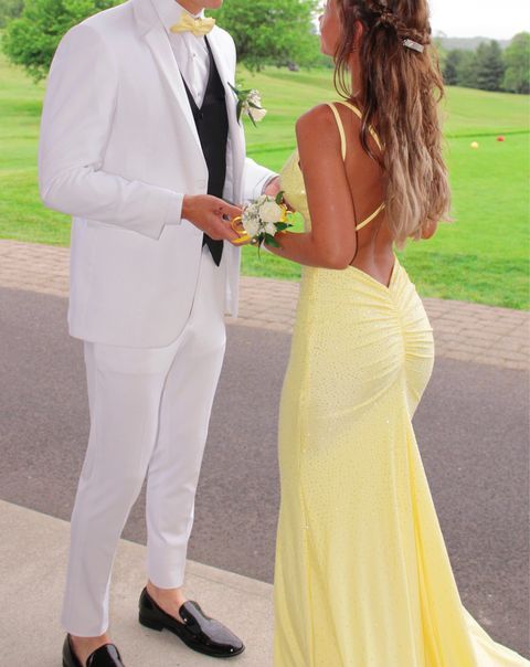 Robe de soirée longue argentée scintillante à bretelles spaghetti, style sirène, coupe ajustée, dos nu, jaune, robe de bal, robe de soirée formelle, nv3431