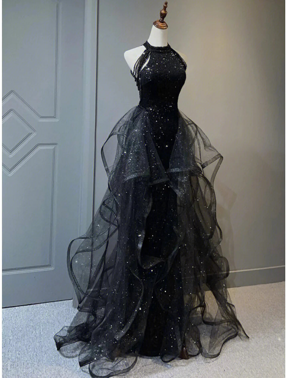 Black Shiny Elegant A-line Floor-length Sequined Ball Gown Evening Dress Prom Dress nv3949