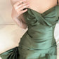 Grünes Satin-Abendkleid mit herzförmigen Trägern, langes Hochzeitskleid, nv1555