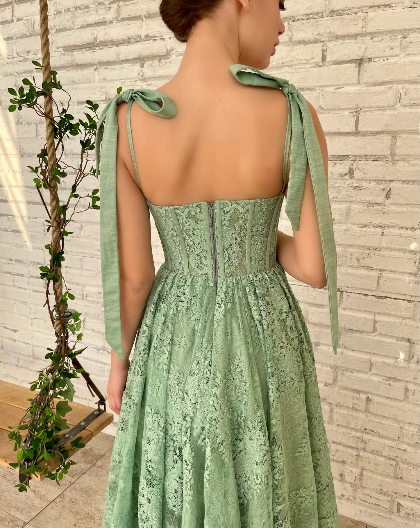 Grünes Midi-Ballkleid aus Spitze mit herzförmigem Ausschnitt und Schleife, Träger, A-Linie, Hochzeits- und Partykleid, rückenfrei, formell, nv1674