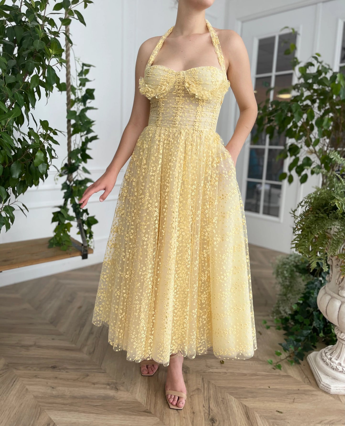 Robe de bal en dentelle jaune A-line dos nu longueur cheville robe de soirée corset robe de soirée de remise de diplôme nv1675