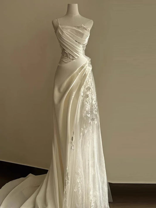 Elfenbeinweißes, zartes Spitzen-A-Linien-Lang-Satin-Ballkleid, Abendkleid, Hochzeitskleid nv3708