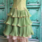 Robe de soirée longue en dentelle à volants et coupe trapèze verte nv1982