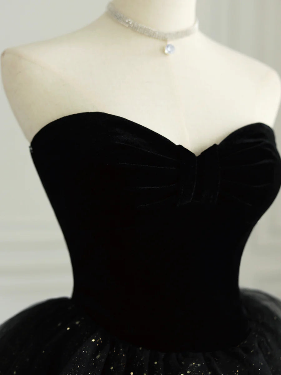 Robe de soirée noire en tulle sans bretelles avec velours, robe de bal longue à décolleté en cœur et coupe trapèze nv1539