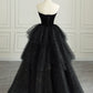 Robe de soirée noire en tulle sans bretelles avec velours, robe de bal longue à décolleté en cœur et coupe trapèze nv1539