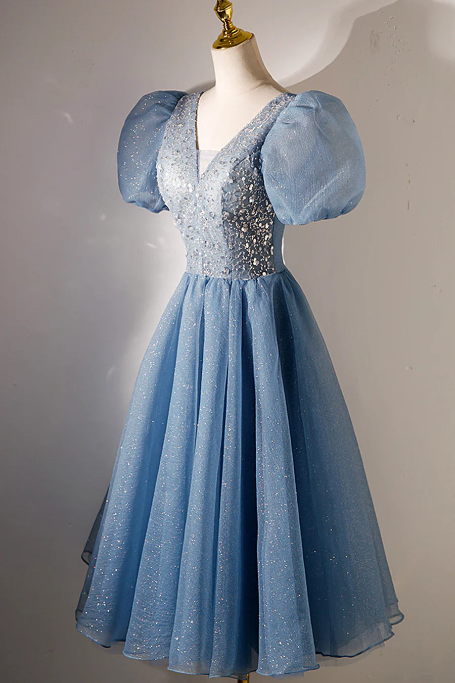A-Linie V-Ausschnitt Pailletten Kurzes Ballkleid, Blaues Kurzarm-Abendkleid nv1640