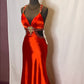 Rotes wunderschönes glänzendes modisches, exquisites, rückenfreies, langes, elegantes Ballkleid aus Satin mit bodenlanger Schleppe, NV3641