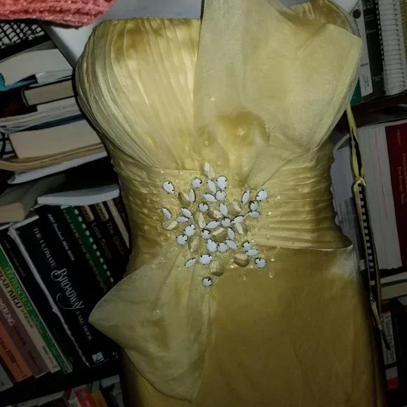 Robe de soirée longue en tulle, élégante et vintage, couleur jaune crème, épaules dénudées, longueur au sol, robe de bal, robe de soirée nv3714