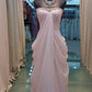 Robe de soirée rose élégante à épaules dénudées et à volants, longueur au sol, décolleté en cœur, robe de bal rose, longueur au sol, nv2052