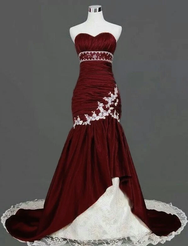 Burgunderfarbenes, trägerloses, perlenbesetztes Meerjungfrauen-Abendkleid mit Schleppe NV6238