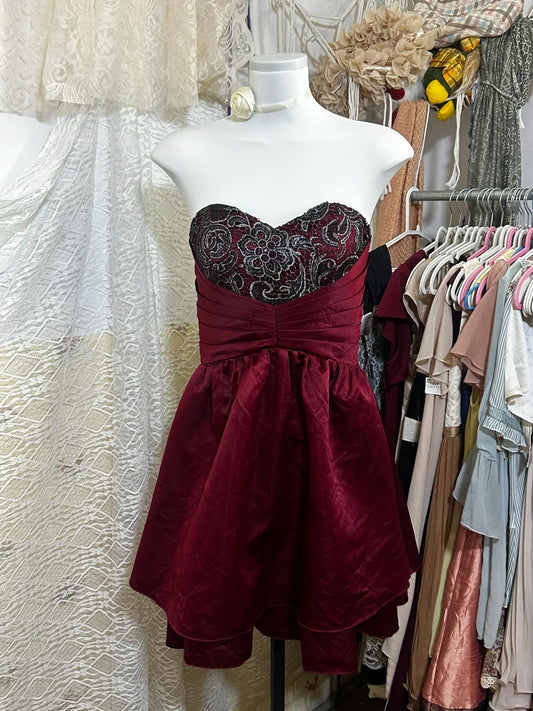 Burgunderrotes Vintage-Tube-Top, kurzes Satin-Heimkehrkleid, Geburtstagspartykleid, NV5085