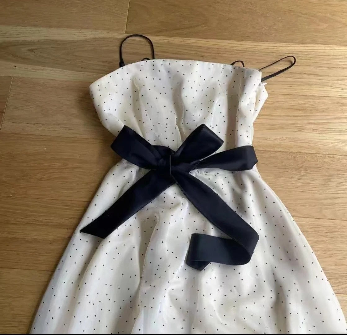 Kurzes Satin-Geburtstagskleid/Festtagskleid NV6374