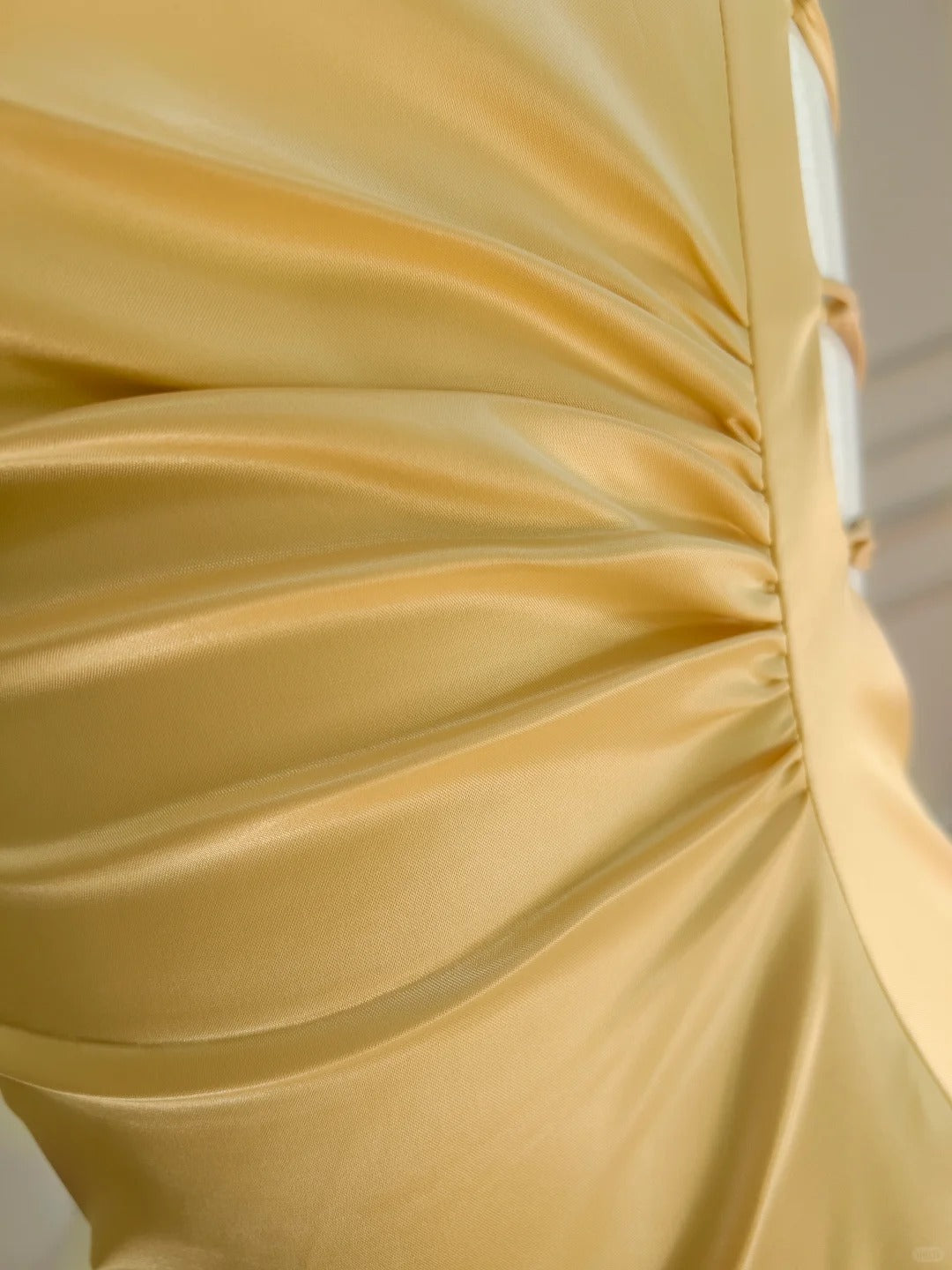 NiceVestidos - Robe de soirée longue à bretelles jaunes, robe de bal Hoco NV5487