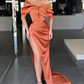 Superbe robe de soirée sirène orange brûlé à épaules dénudées et longue fendue nv17