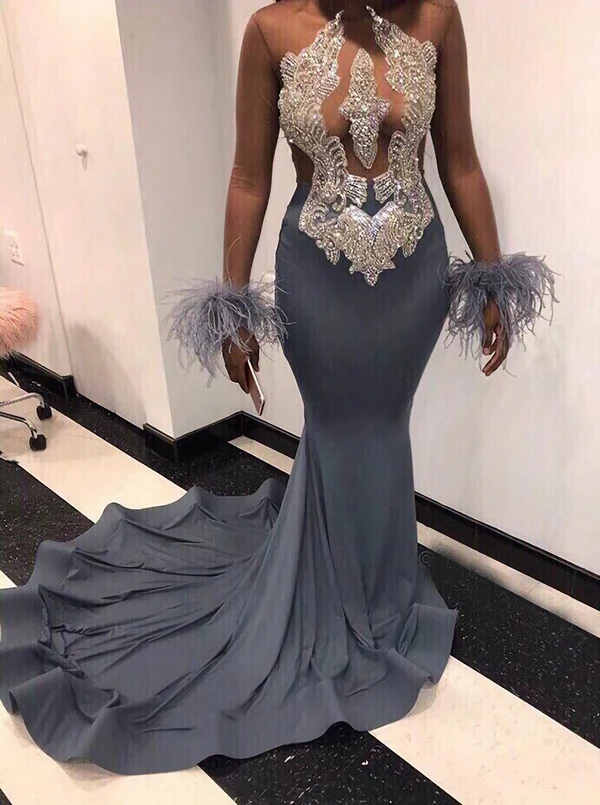 Robe de bal longue à manches longues et plumes grises 2024 nv848