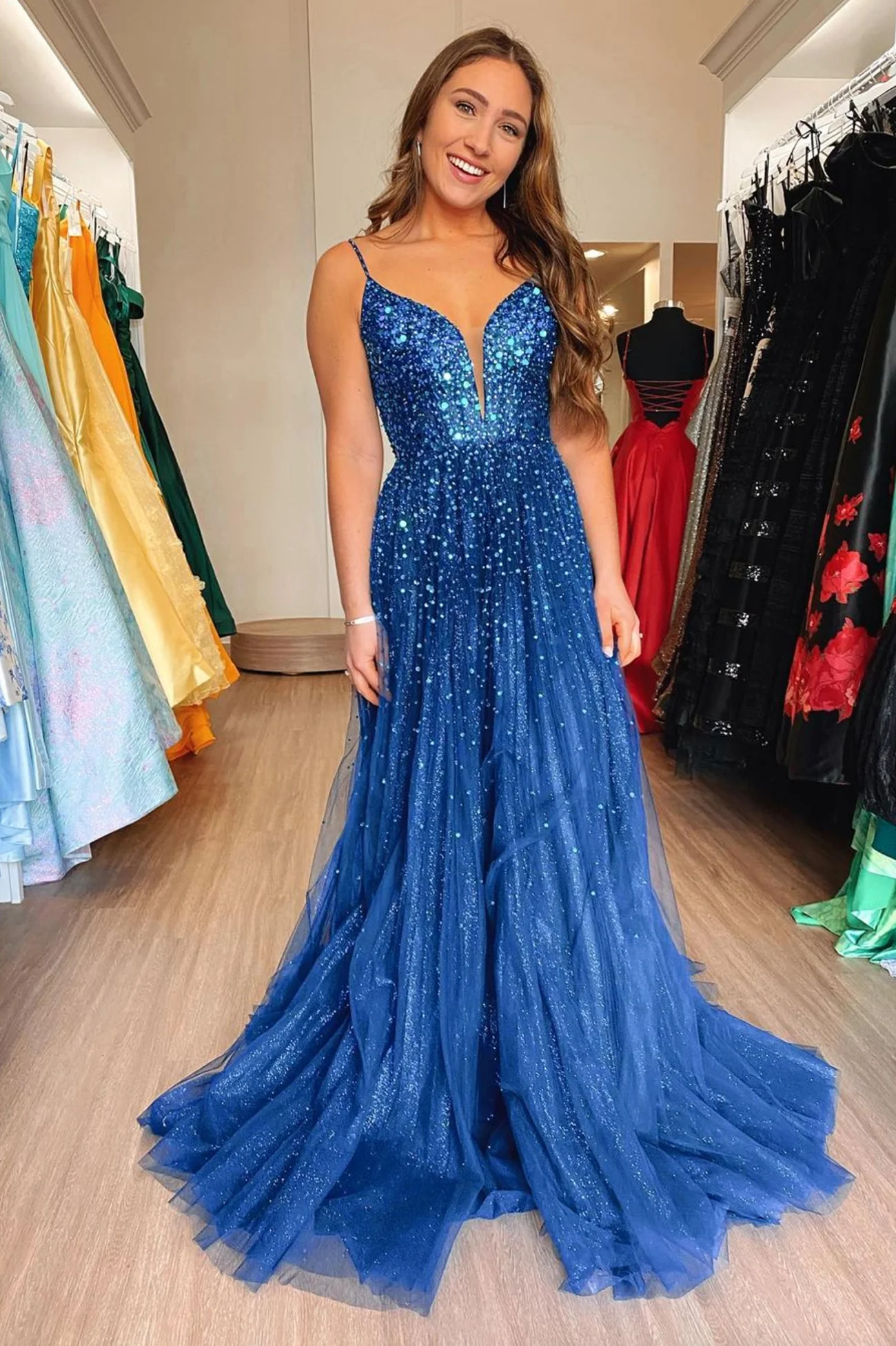 Langes Ballkleid mit blauen Pailletten aus Tüll, blaues Abendkleid in A-Linie, nv709