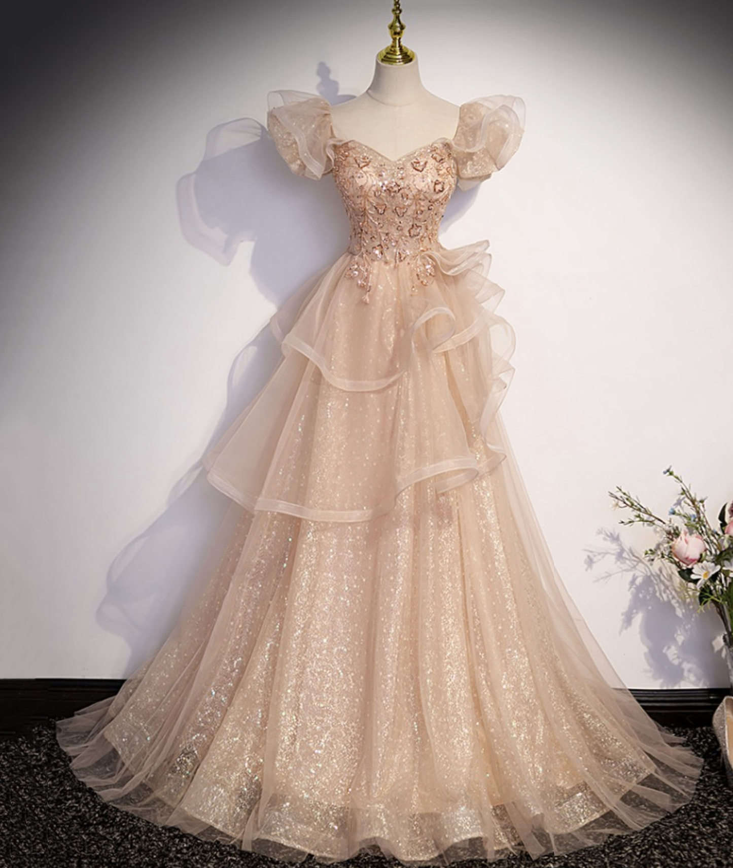 ROBE DE BAL LONGUE EN TULLE AVEC PERLES nv602