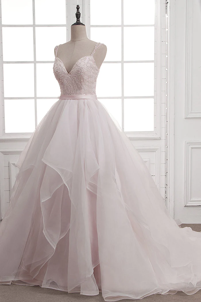 Chic Ball Gown Tulle & Organza Wedding Dresses with Beaded Embroidery & Ruffles nv605