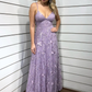Lila, schickes Ballkleid mit Spitzenapplikationen und Spaghettiträgern, langem Tüll, nv835