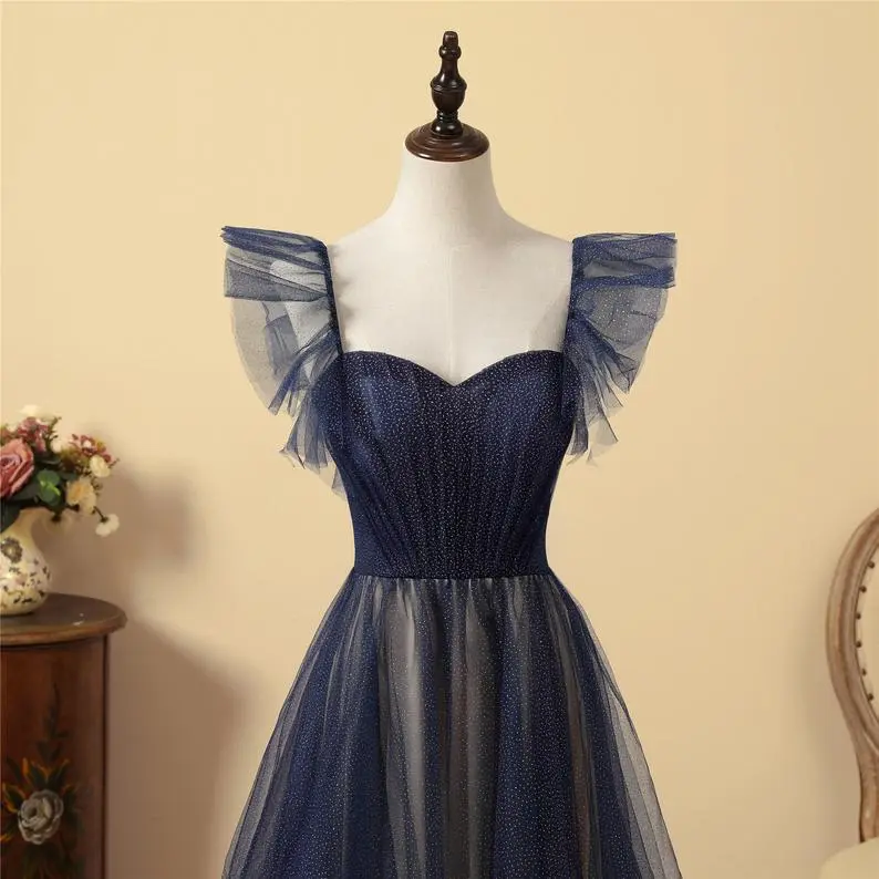 Robe de bal trapèze en tulle scintillant bleu marine nv612