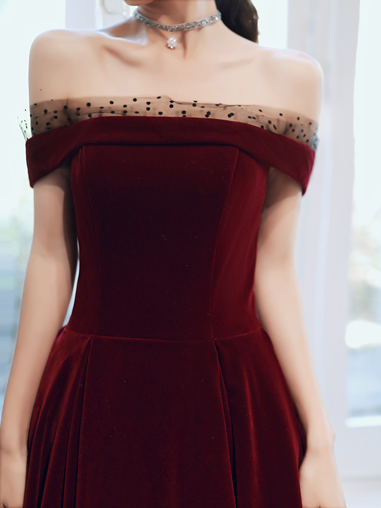 Burgunderrotes, elegantes, schulterfreies, langes Ballkleid-Abendkleid aus Samt, NV584