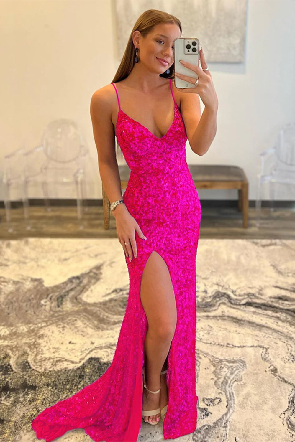 Glitzerndes Ballkleid mit Schlitz und Pailletten in Pink, nv645
