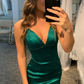 Etui-Linie Spaghettiträger Grün Kurzes Homecoming-Kleid,Sexy Rückenfreies Abendkleid Party Kurz nv727