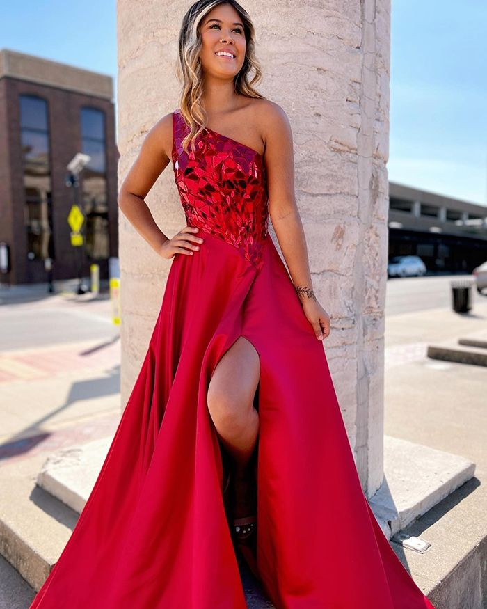 Wunderschönes, langes Partykleid mit verspiegeltem Pailletten-Top in Rot, NV972