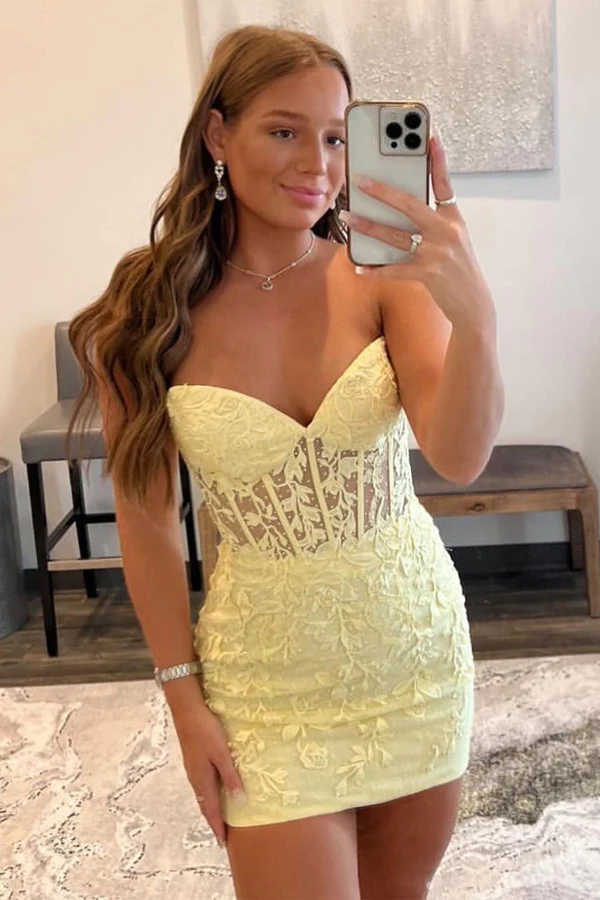 Gelbes kurzes Ballkleid mit herzförmigem Ausschnitt und Spitze, Homecoming-Kleid, NV909