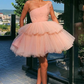 Süßes A-Linie One-Shoulder-Tüll-Rosa-Kurzballkleid mit Rüschen nv284