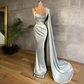 Meerjungfrau Abendkleid Ballkleid Sexy Perlenbesetztes Satin Faltenkleid Formelle Partykleider mit langem Schal nv356