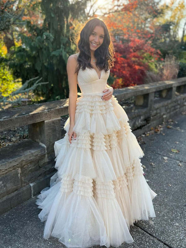 Champagnerfarbenes langes Ballkleid aus Tüll, Champagnerfarbenes Abendkleid aus Tüll nv438
