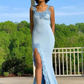 Robe de bal simple sans manches à bretelles spaghetti et fente latérale nv952