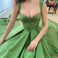 A-Linie/Princess-Linie Sweep/Pinsel Schleppe Träger Ärmellos Satin Rüschen Kleider nv542