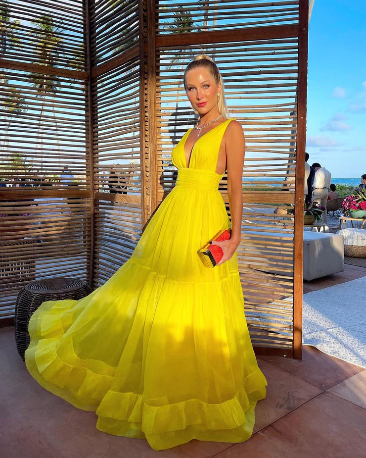 Charmantes A-Linien-Abendkleid mit V-Ausschnitt, gelbes Chiffon, nv975